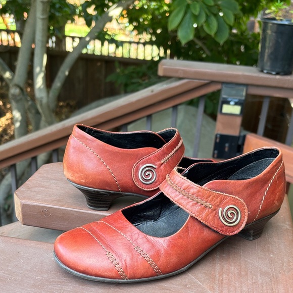 Remonte Dorndorf Size 41 (US 10) - Picture 1 of 6